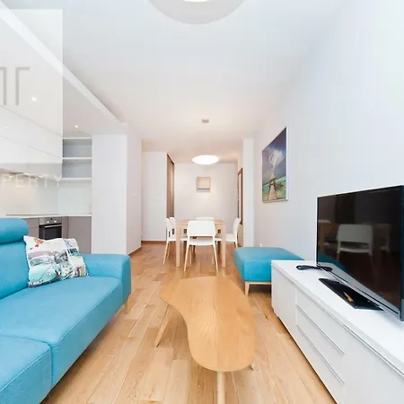 Apartman Charming And Bright- Golden Apartments- Old Town *